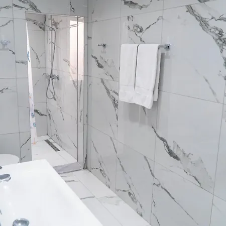 Signature 8 Apartmán Tirana