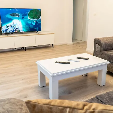Apartamento Signature 8 *