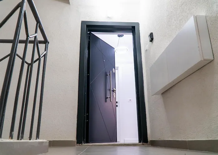 Signature 8 公寓 *